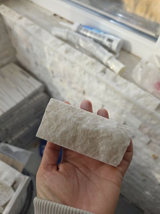 Marmura split face 5×10/54 pt orice amenajare int/ext