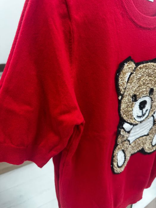 Дамски пуловер с къс ръкав