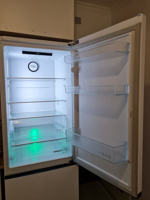Холодильник beko