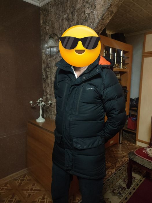 Продам куртку Nike