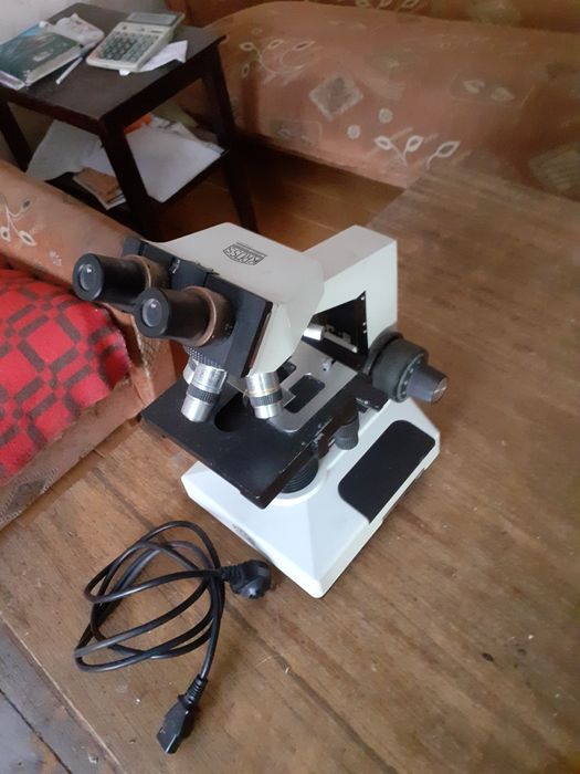 Микроскоп бинокулярный KROOS