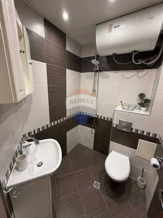 Дава се под наем Тристаен апартамент в Варна, Колхозен пазар - 60 кв.м за 510 € - Снимка #8