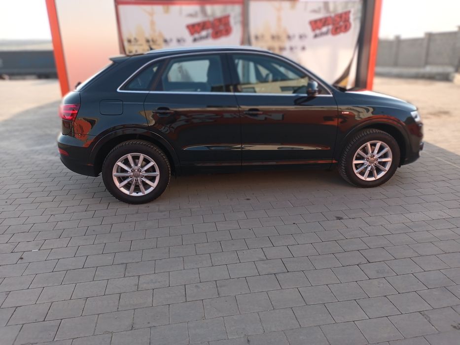 Audi Q3 S-LINE 2014
