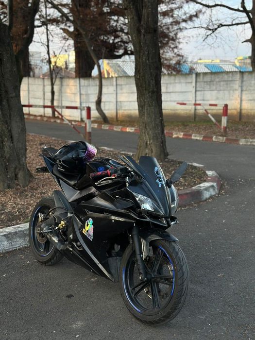 Vând sau schimb cu auto