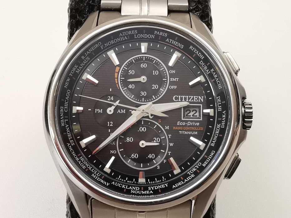 Citizen Eco-Drive Radio Controlled Titanium AT8130-56E мъжки часовник със соларно захранване, сапфир кристал и изработен от титан