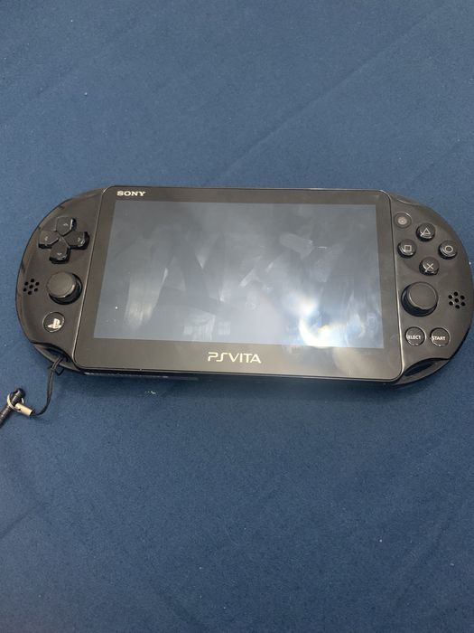 Ps Vita seria 2000 slim