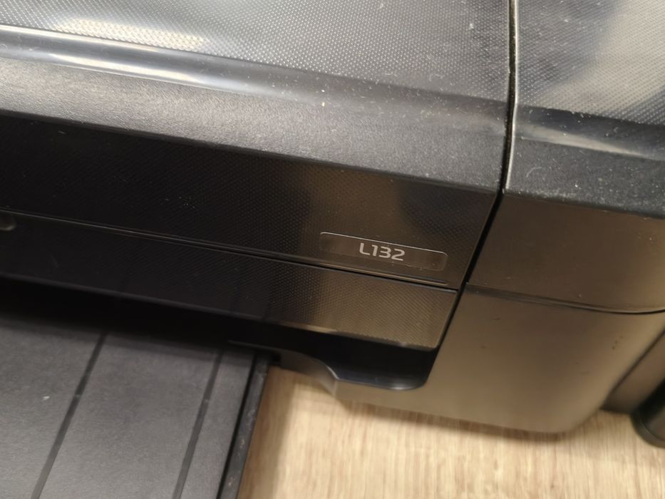 Продам цветной принтер Epson l132