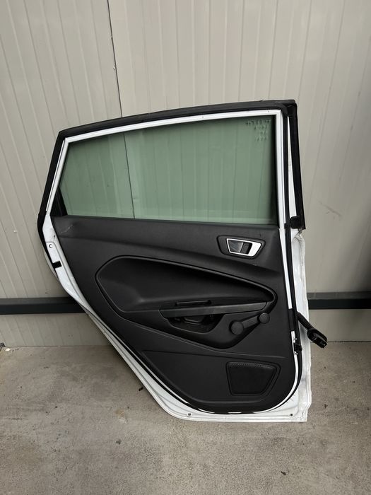 Ușa/Uși Ford Fiesta 2014