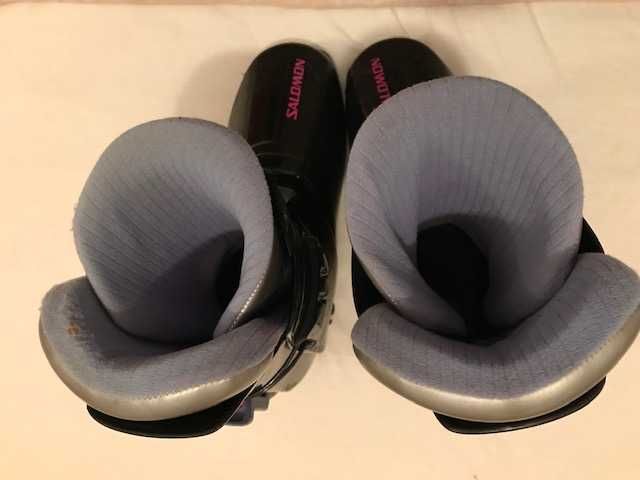 Продавам скиорски обувки SALOMON