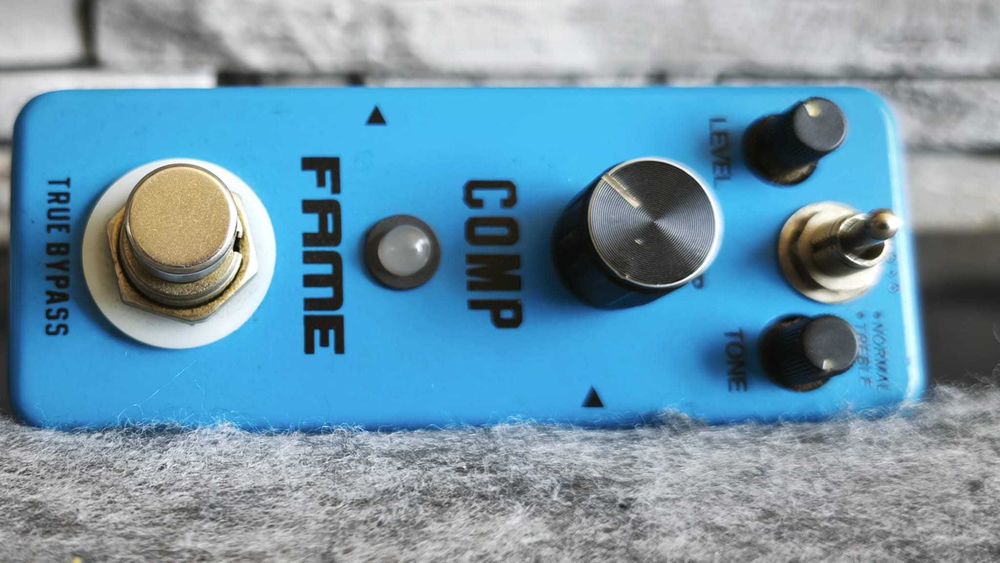 Pedala chitara FAME COMP compresor - GARANTIE!