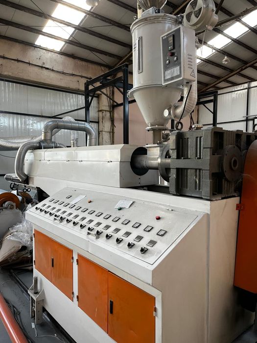 Linie de extrudare carton Bonada HNLM 900 – Stare Excelentă / Profesională