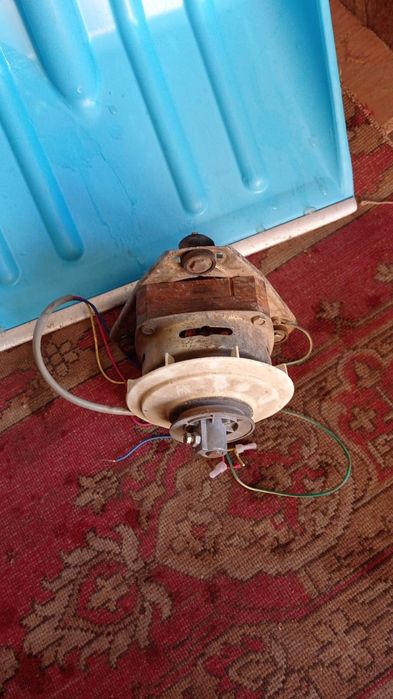 Продается моторчики на стиральные машины