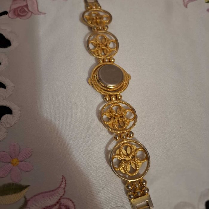 Дамски   Часовник