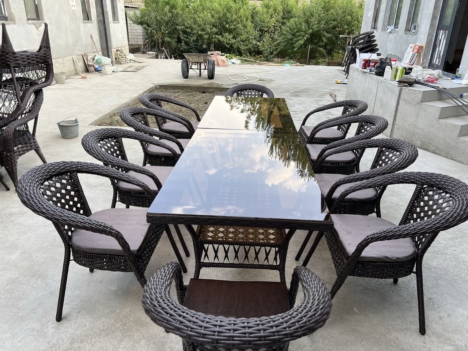 Ratan tóqima stol tular