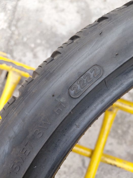 235/35/19" Hankook 1бр.гума дот2022