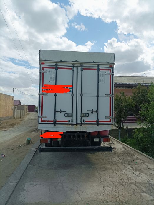 Isuzu 10 tonnalik sotiladi