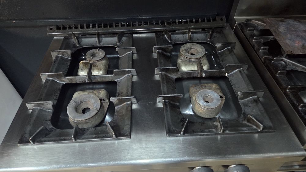 Vand aragaz inox cu cuptor, cantar, feliator