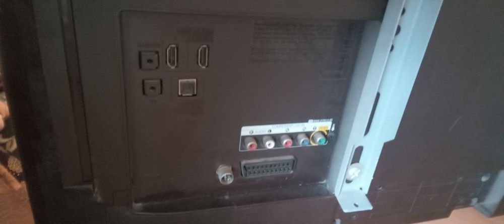 Телевизор Самсунг /70см