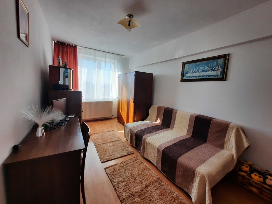 Inchiriez apartament 2 camere zona Bartolomeu - Stupini