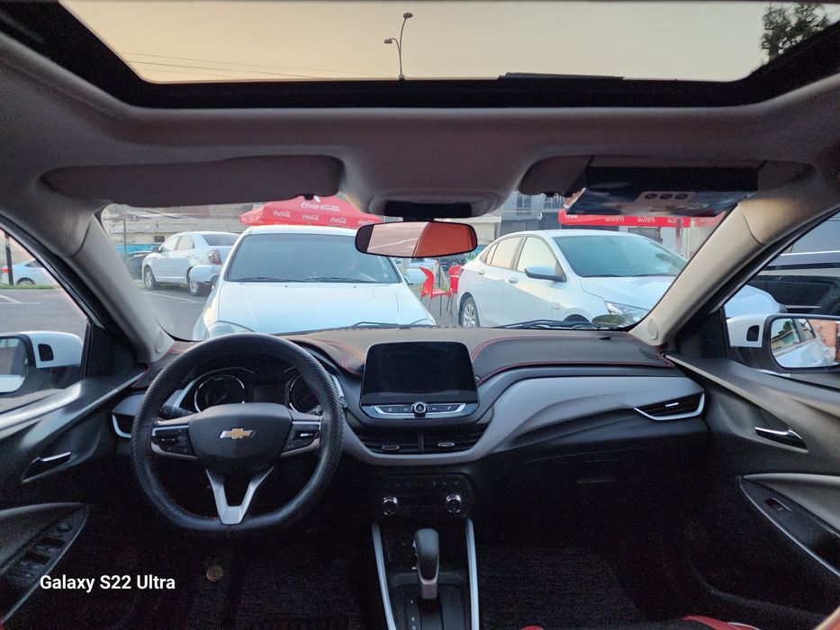 Onix premier 2. 2025 yil 15000 yurgan