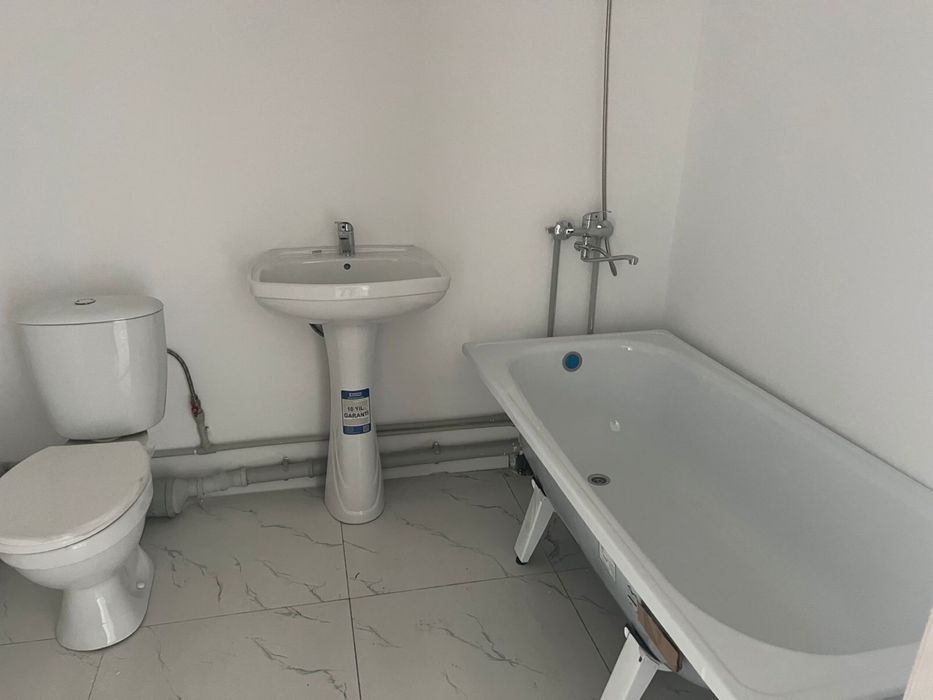 Продаю ванну новую