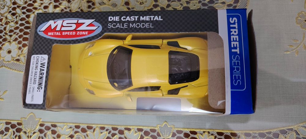 Машинка детская железная