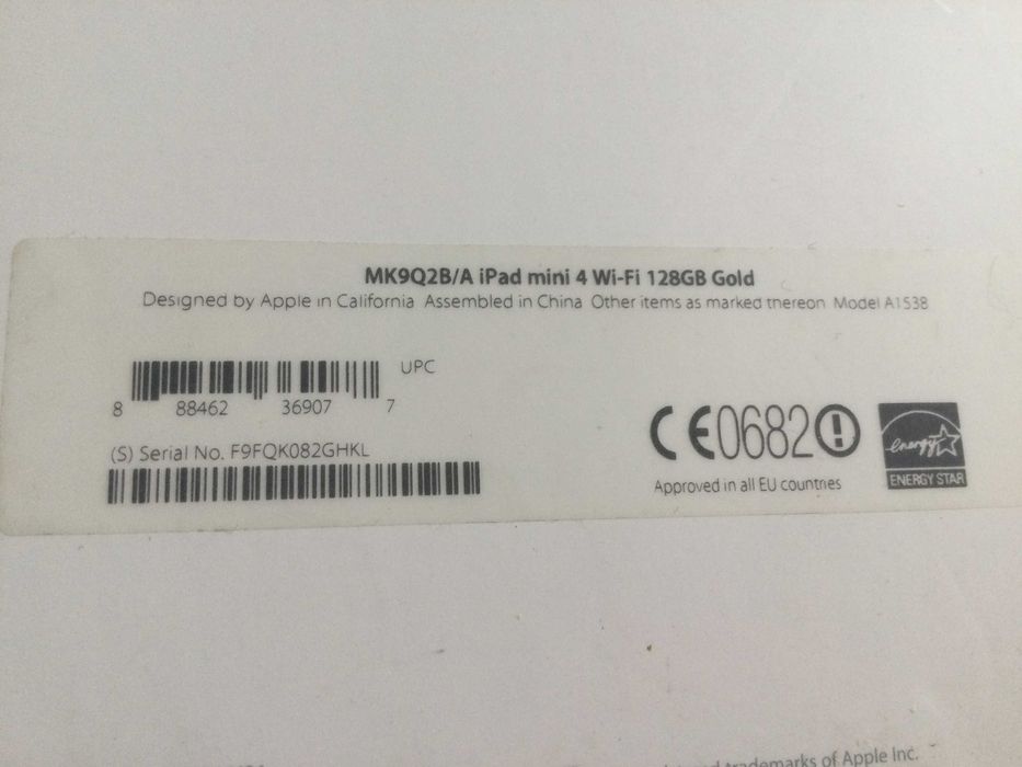 Таблет Apple 128 GB, 4 gen / поколение