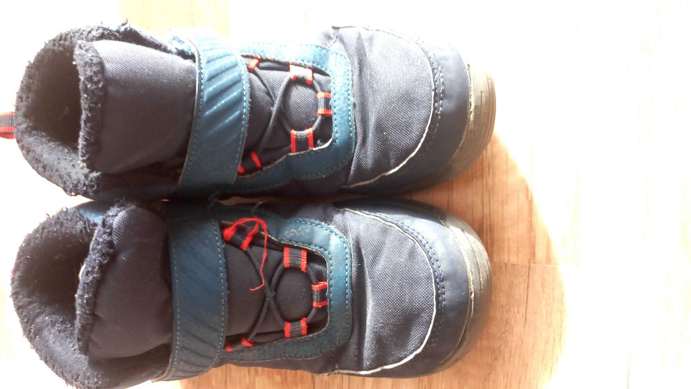 Детски боти от Декатлон