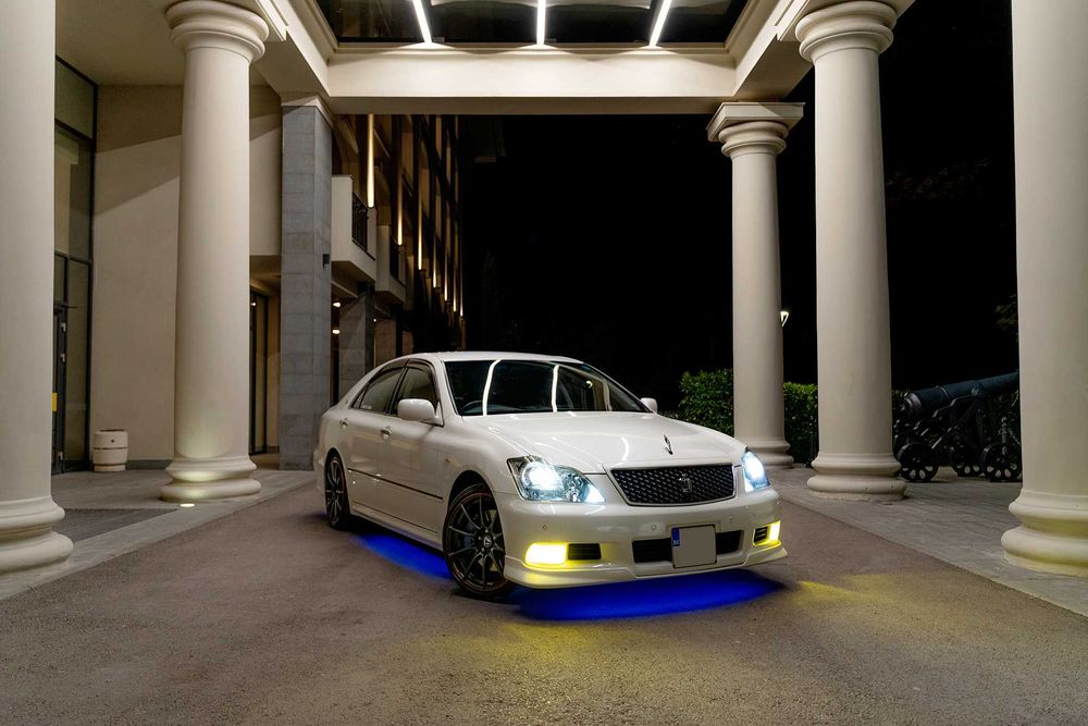 Кола под наем с шофьор за бал (Варна)