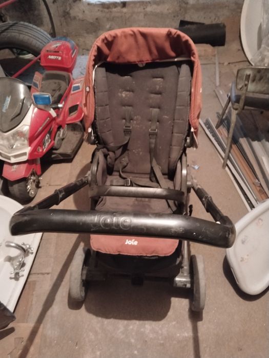 Коляска многофункциональная