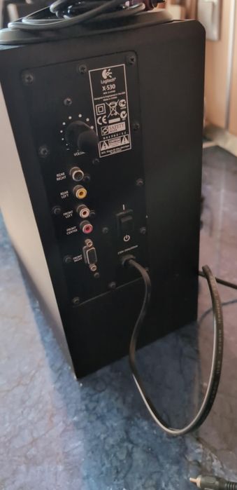 Аудио техника черна