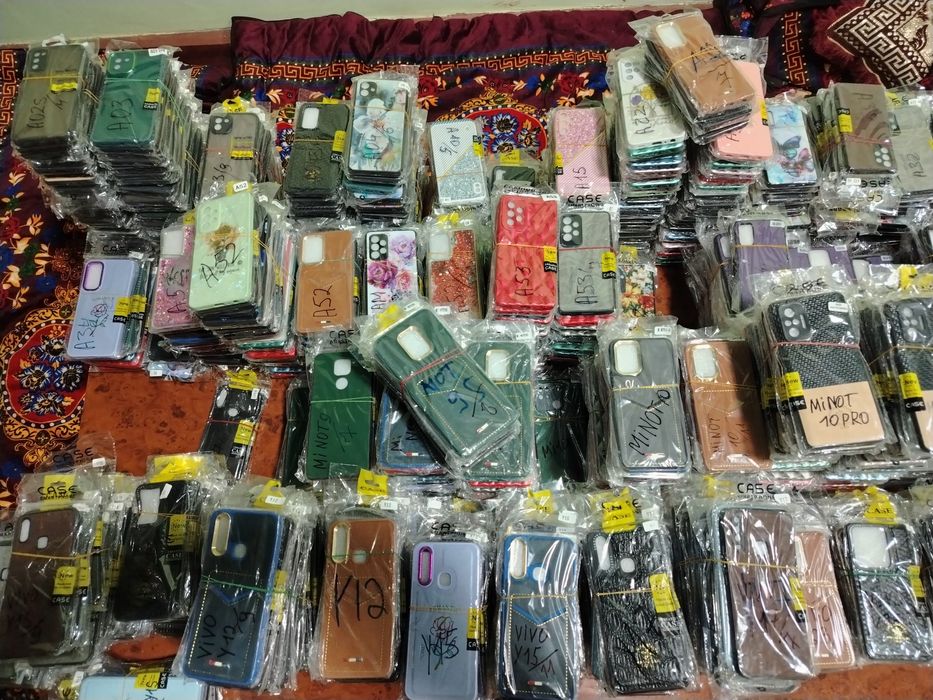 Optom Chihollar har xil turdagi telefonlar uchun