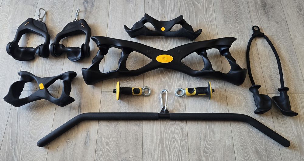 set fitness 9 buc manere ergonomice helcometru/scripeti, fitness batman grip, manere spate/biceps, sfoara triceps, carabine metalice