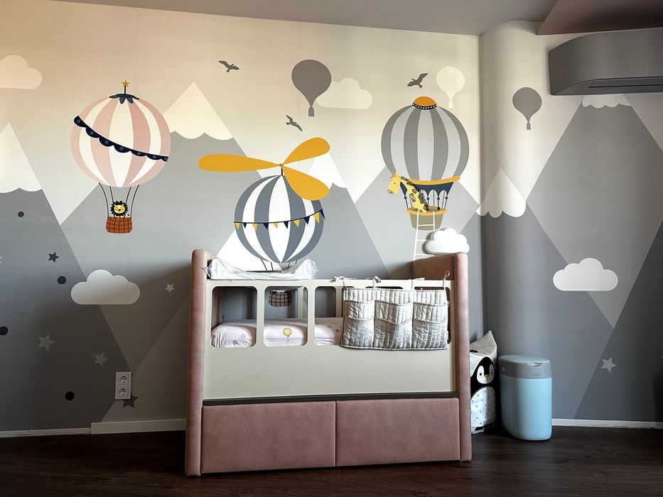 Луксозна дървена бебешка кошара с чекмеджета – розова