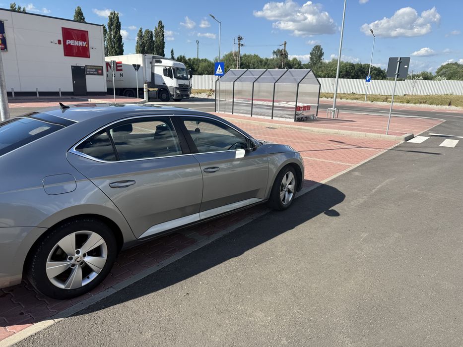 Skoda Superb  2016