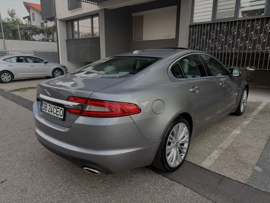 Jaguar XF 2012  Euro 5 km reali si verificabili