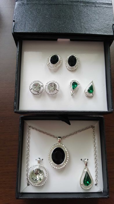 Комплект Avon - 6 части