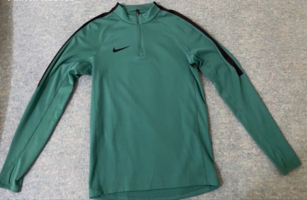 Оригинален екип Nike