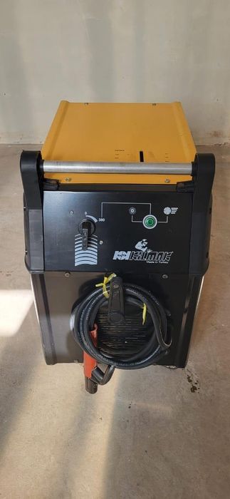 Продается сварка .