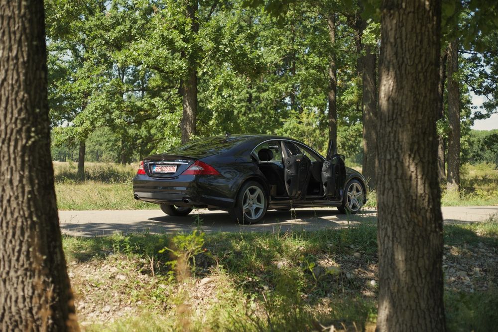 Dezmembrez Mercedes Benz CLS320CDI CLS350CDI W219 W218 pachet AMG