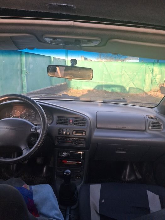 Мазда 323 продам