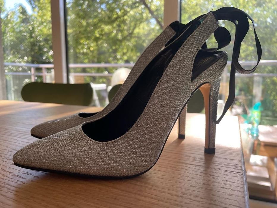 Pantofi NOI dama Truffle ocazie marimea 36