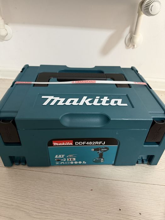 Vand bormasina Makita DDF482RFJ NOUA