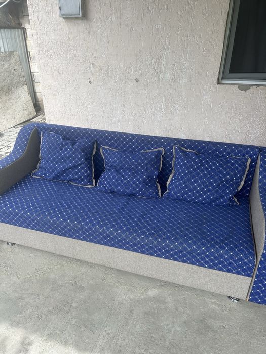 Продается диван раскладной