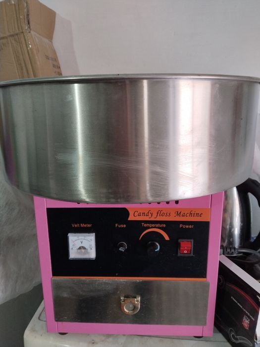 Продам мороженое аппарат