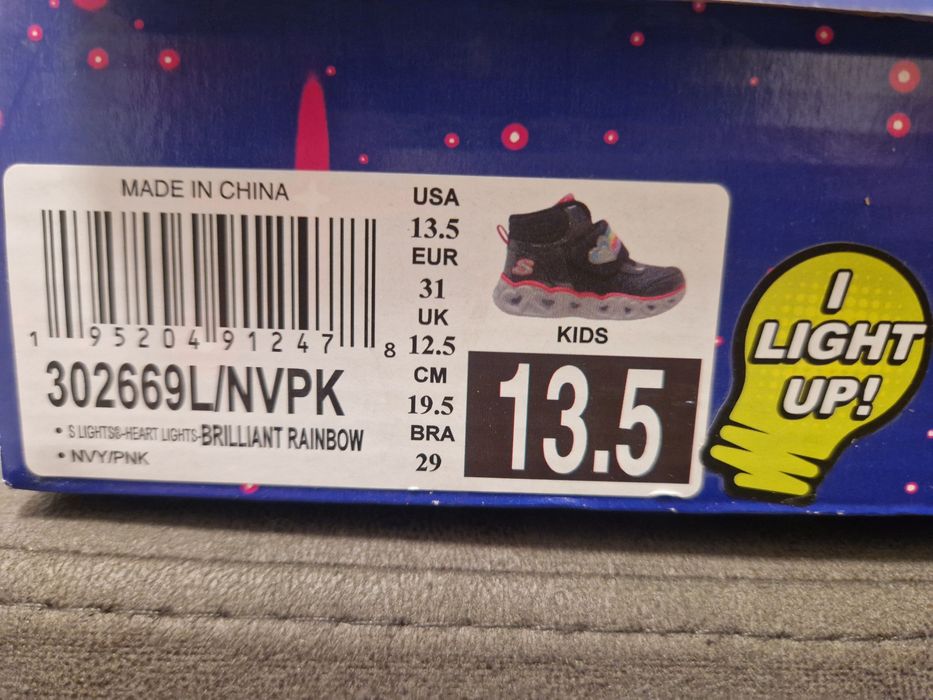 Есенно-зимни обувки Skechers за момиче 31 номер
