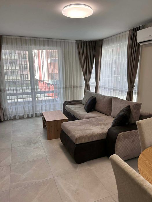 Дава се под наем Двустаен апартамент в Пловдив, Въстанически - 66 кв.м за 548.25 € - Снимка #2