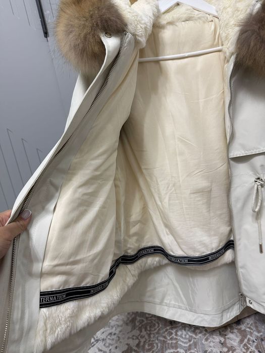 Продам парку зимнюю