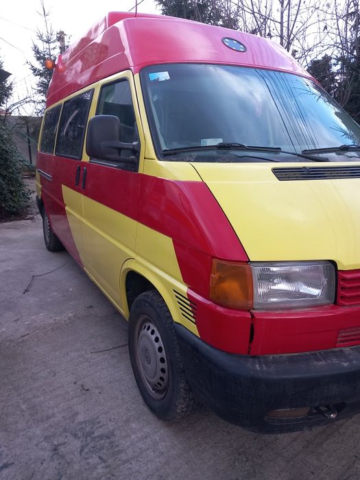 Vând ambulanță  autorizată