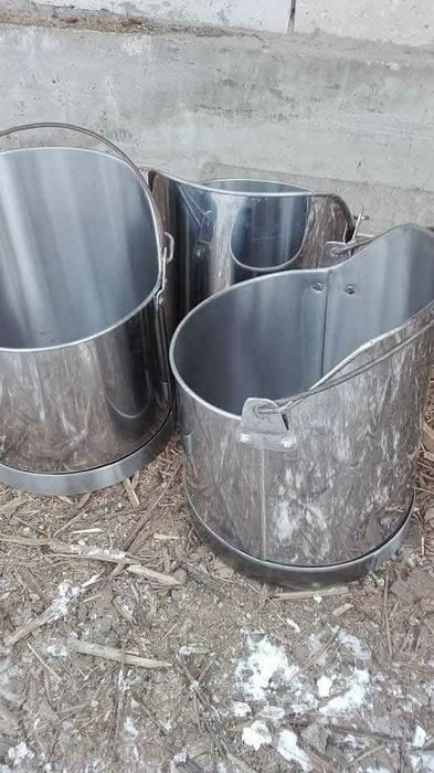 Vand crinte pentru brânză din inox 
Avem toate mărimile dorite 
Găleți